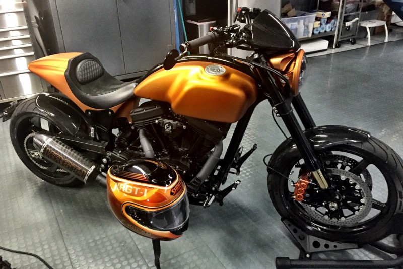 ARCH KRGT1 Right Side with Helmet Bikeurious