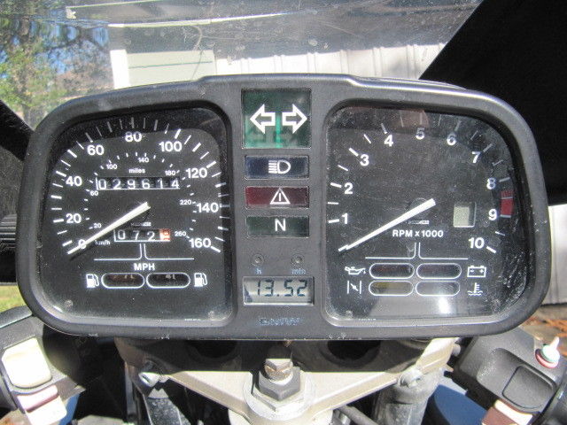 BMW K100 Wulf Gerstenmaier – Gauges | Bike-urious