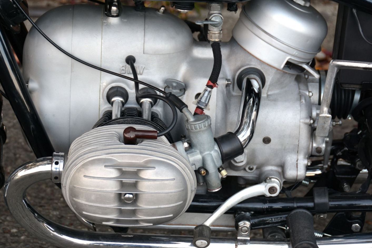 BMW R60-2 – Engine | Bike-urious