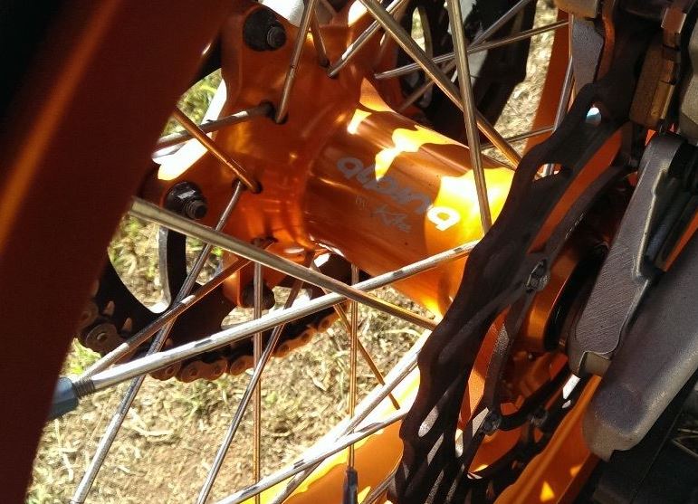 KTM SMR450 Kite Hubs Bikeurious