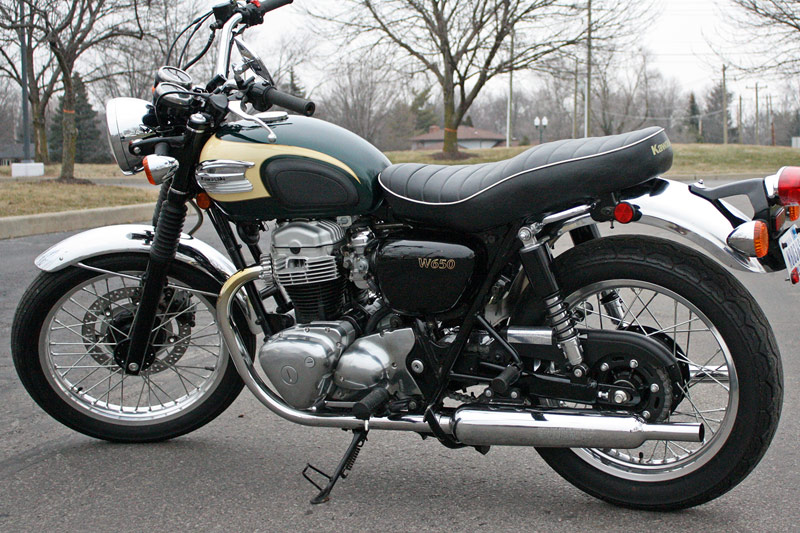 Kawasaki W650 – Left Side | Bike-urious