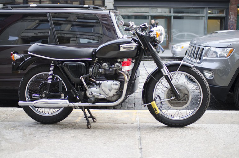 triumph bonneville beginner bike